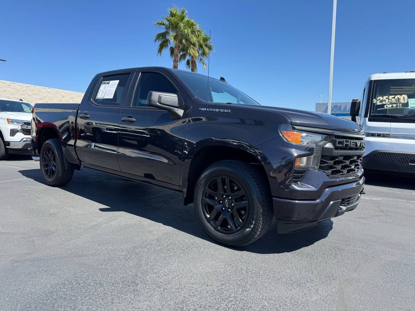 2022 Chevrolet Silverado 1500 Custom — Pickup Truck — 33,904 mi — Las Vegas, NV