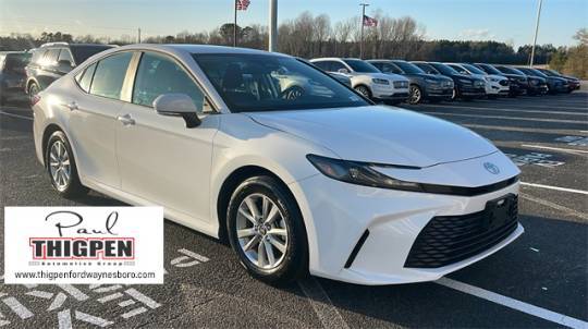 2025 Toyota Camry LE — Sedan — 15,147 mi — Waynesboro, GA