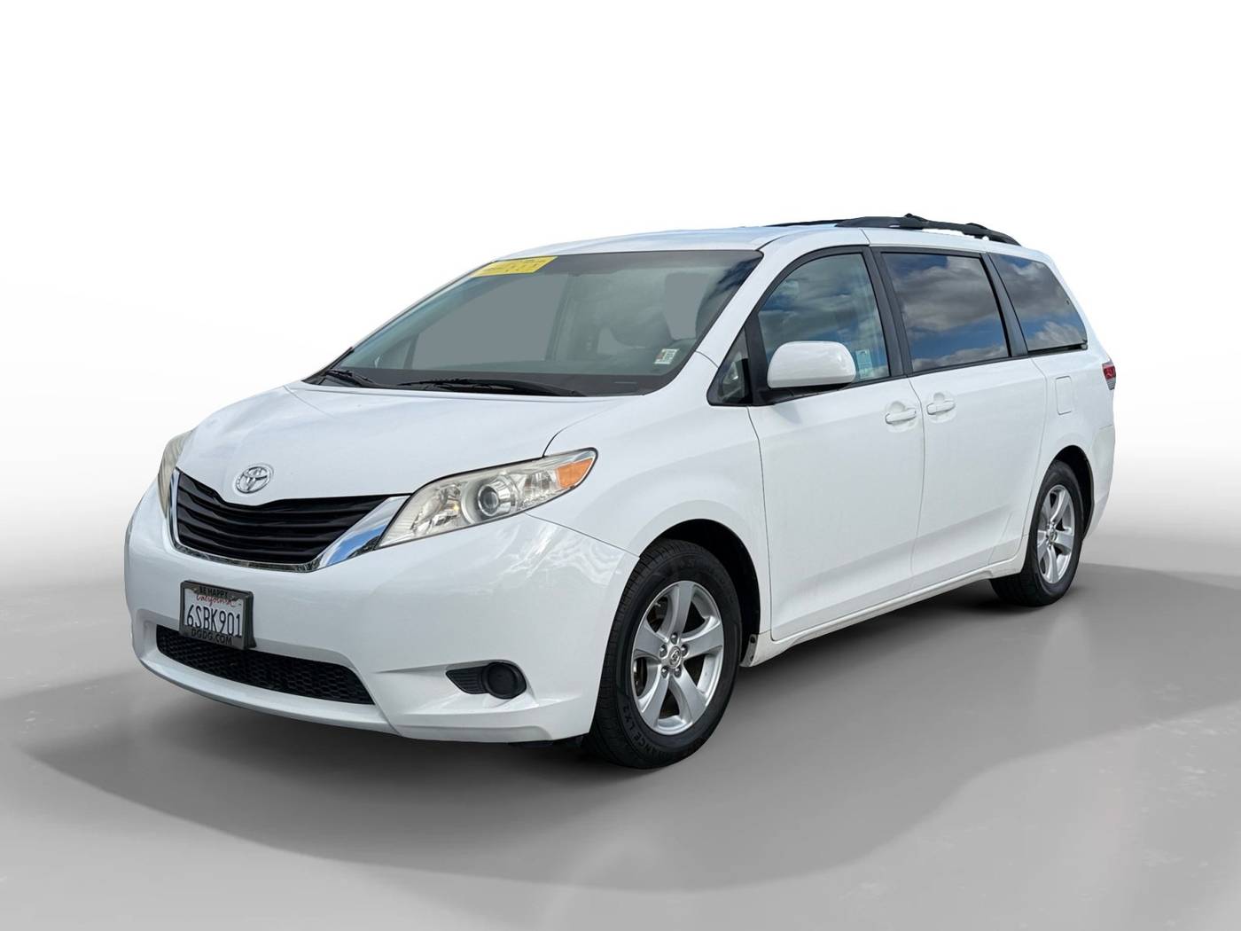 2011 Toyota Sienna Base — Minivan — 126,120 mi — San Jose, CA