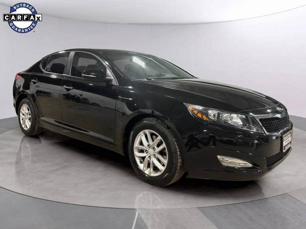 2013 Kia Optima LX — Sedan — 81,221 mi — Waukesha, WI