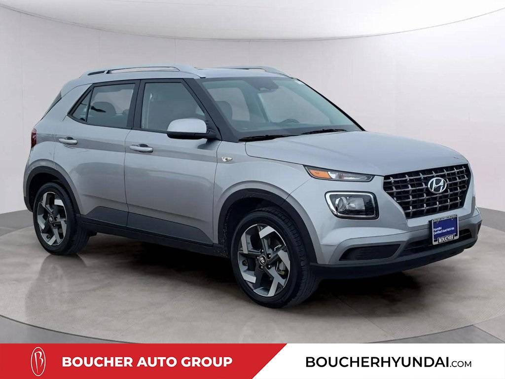 2023 Hyundai Venue SEL — SUV — 2,195 mi — Waukesha, WI