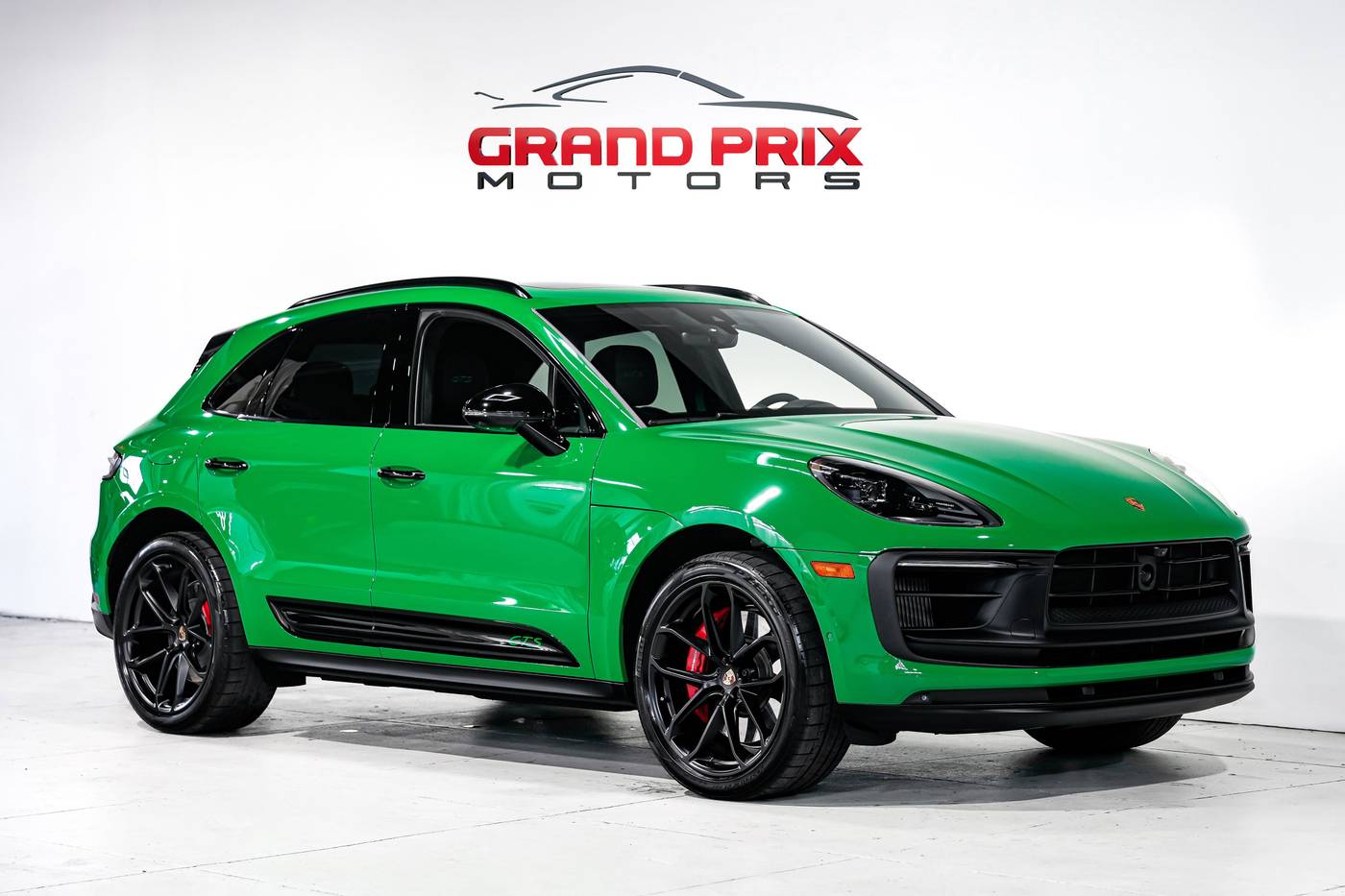 2024 Porsche Macan GTS — SUV — 16,626 mi — Portland, OR