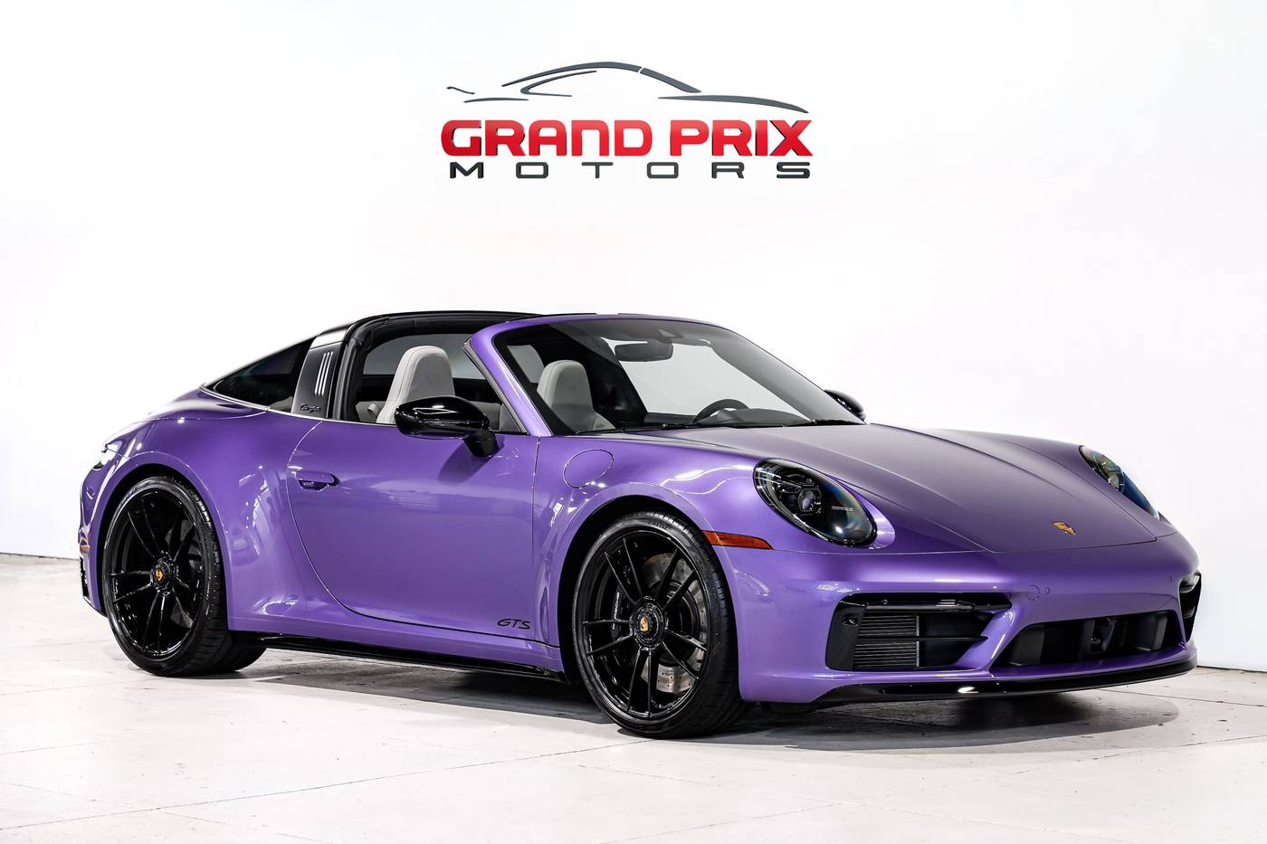 2024 Porsche 911 Targa 4 GTS — Coupe — 1,550 mi — Portland, OR