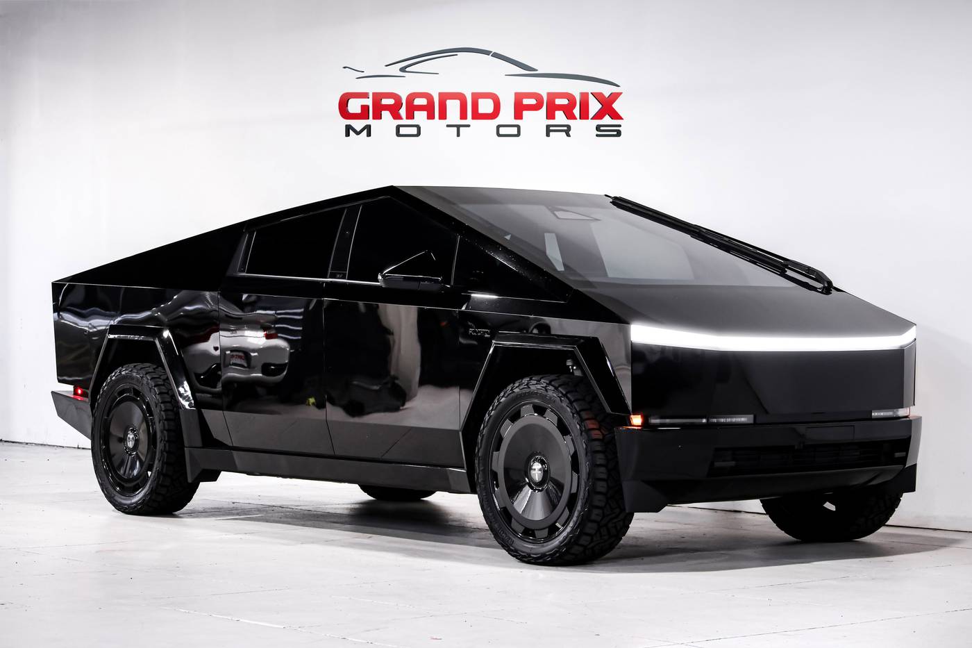 2024 Tesla Cybertruck Cyberbeast — Pickup Truck — 5,524 mi — Portland, OR
