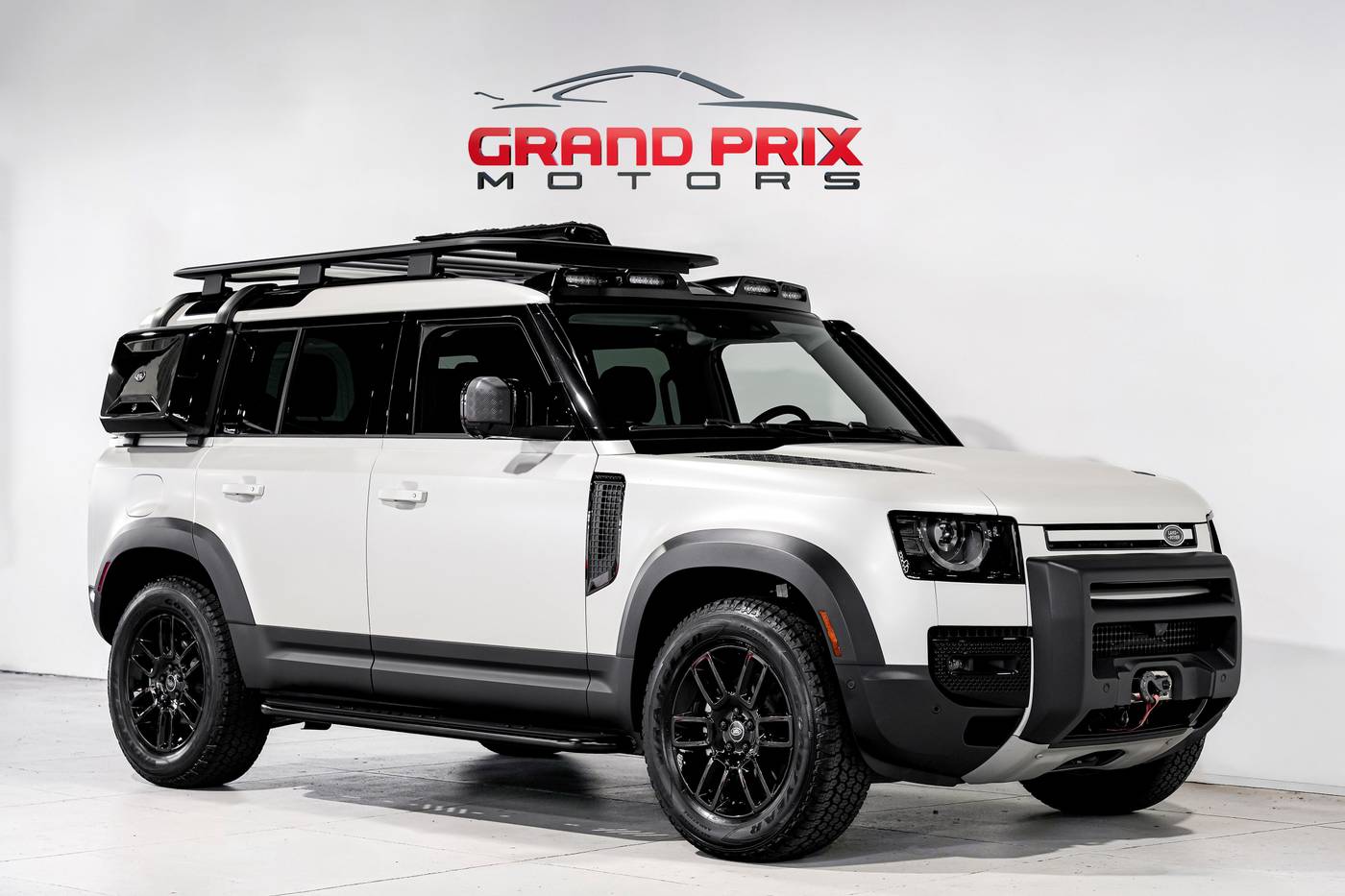 2024 Land Rover Defender S — SUV — 4,000 mi — Portland, OR