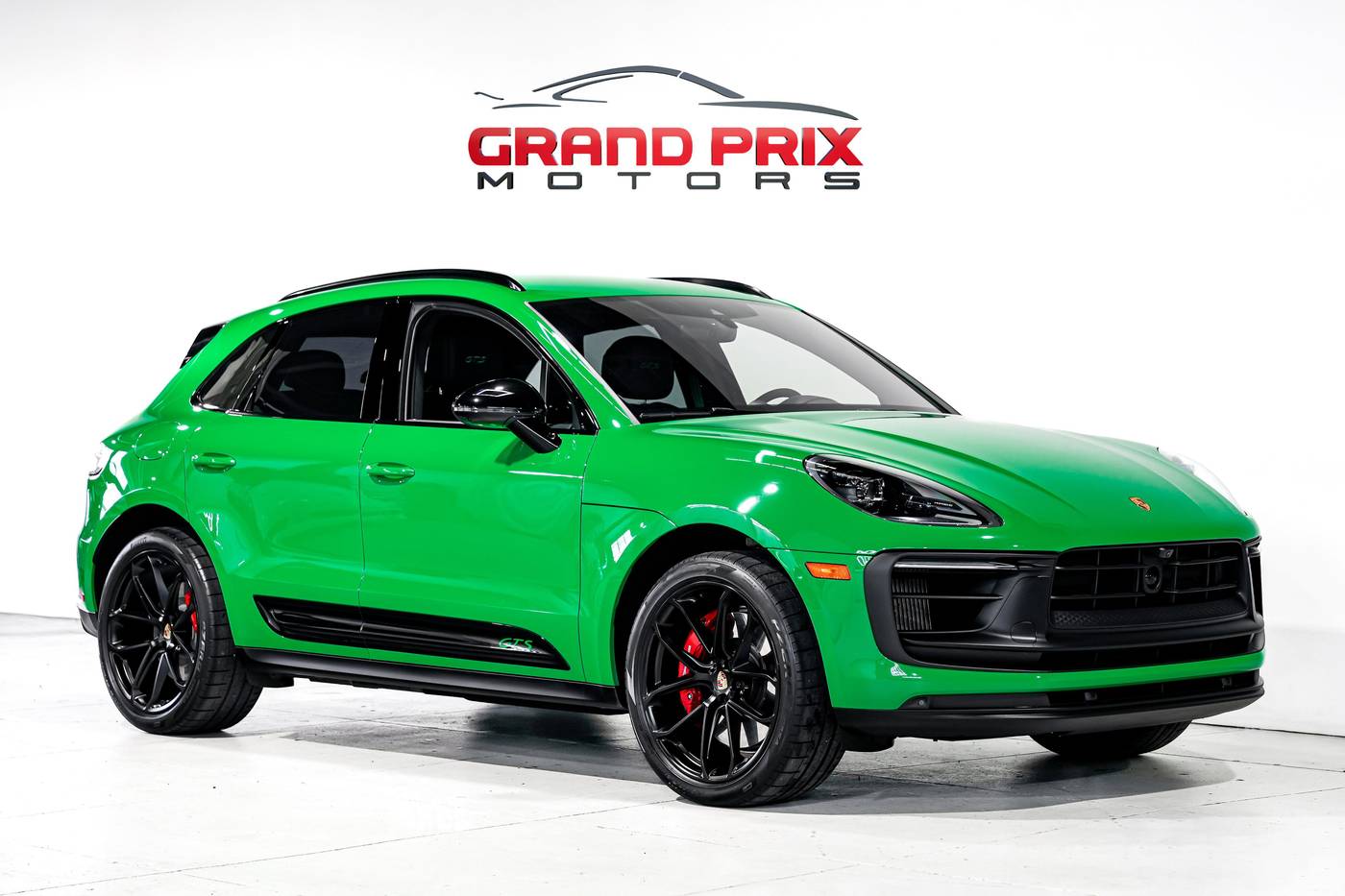 2023 Porsche Macan GTS — SUV — 31,470 mi — Portland, OR