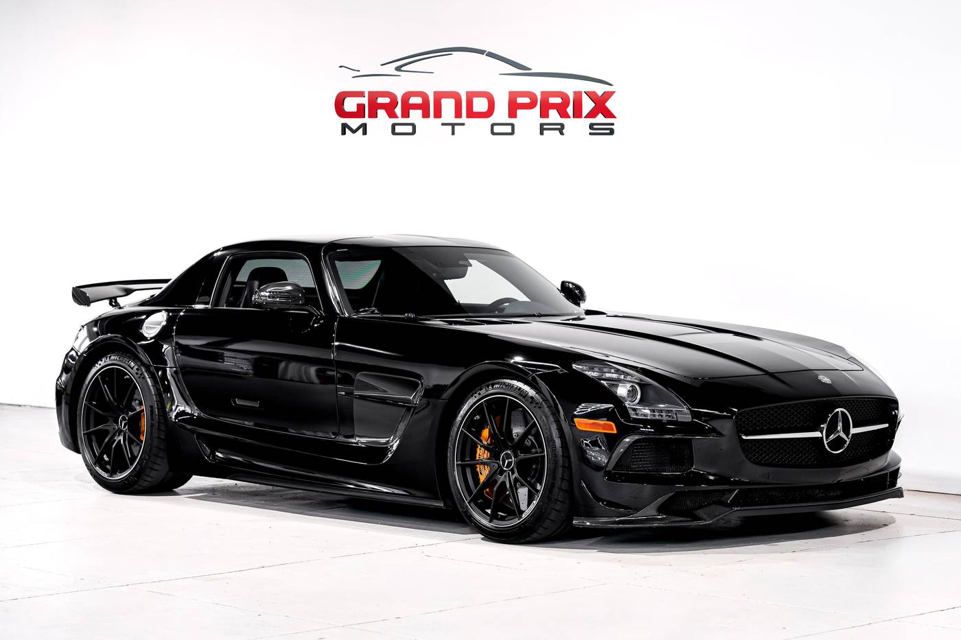 2014 Mercedes-Benz SLS AMG Standard — Coupe — 4,823 mi — Portland, OR