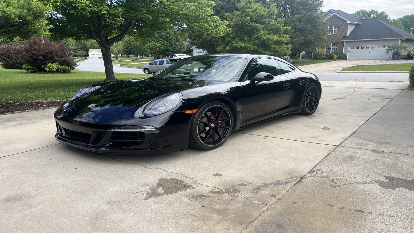2015 Porsche 911 Carrera GTS
