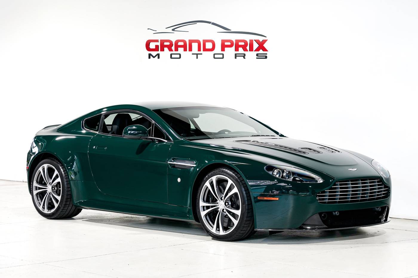 2012 Aston Martin V12 Vantage
