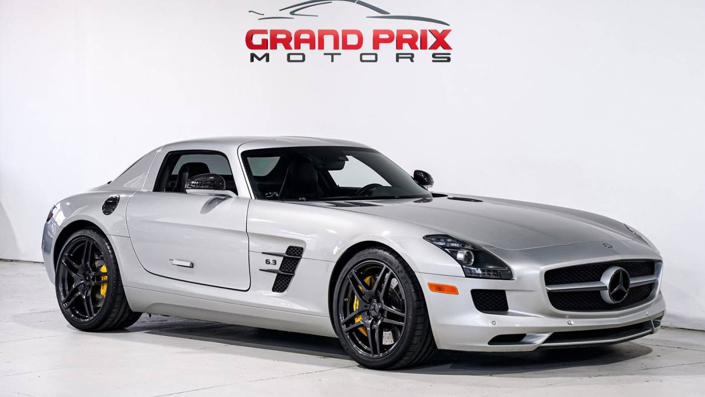 2011 Mercedes-Benz SLS AMG Standard — Coupe — 7,900 mi — Portland, OR