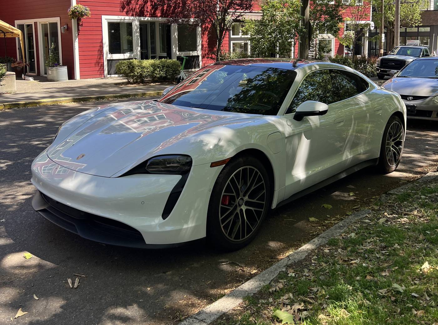 2020 Porsche Taycan 4S — Sedan — 33,314 mi — Portland, OR