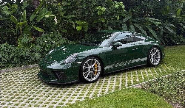 2018 Porsche 911 GT3 — Coupe — 9,415 mi — Portland, OR