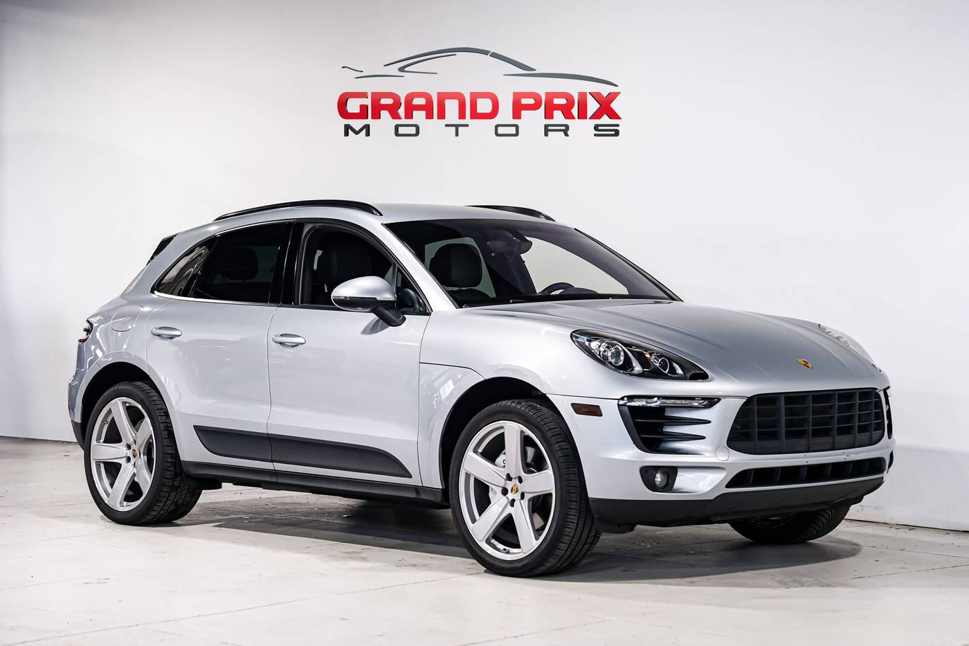 2015 Porsche Macan S — SUV — 118,901 mi — Portland, OR