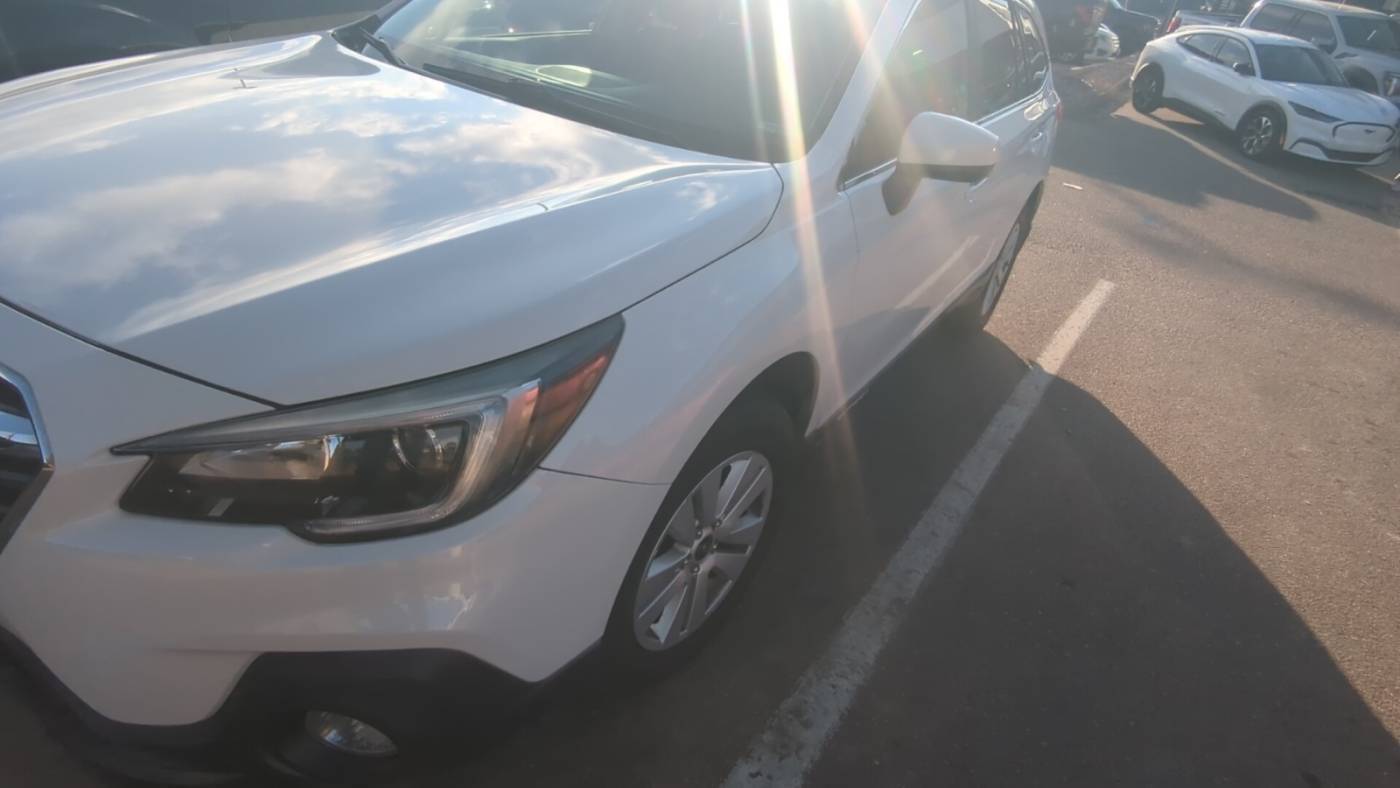 2018 Subaru Outback 2.5i Premium — SUV — 66,369 mi — Centennial, CO