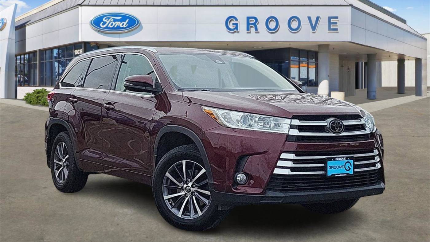 2017 Toyota Highlander XLE — SUV — 90,111 mi — Centennial, CO