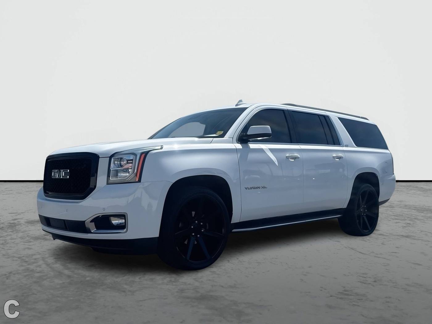 2019 GMC Yukon SLT — SUV — 131,562 mi — Phoenix, AZ