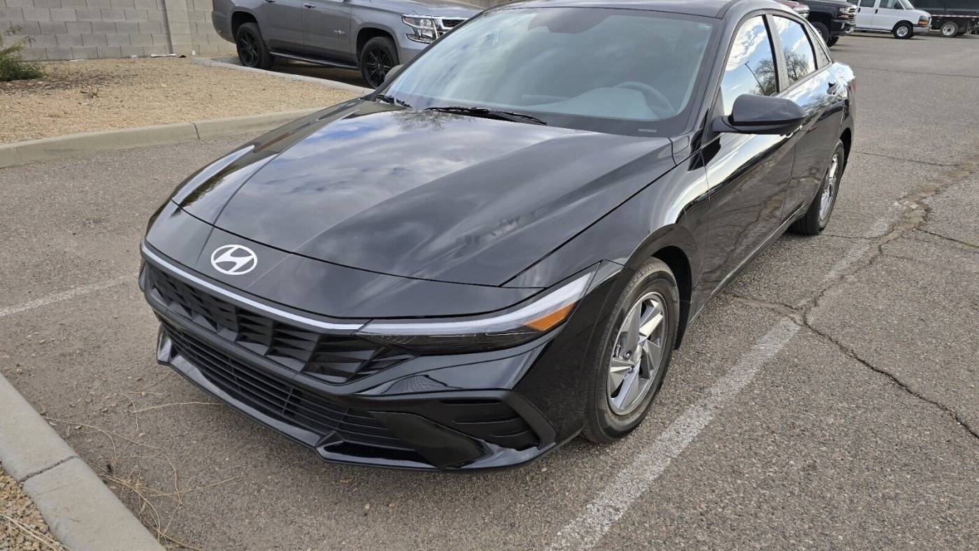 2024 Hyundai Elantra SE — Sedan — 7,719 mi — Phoenix, AZ
