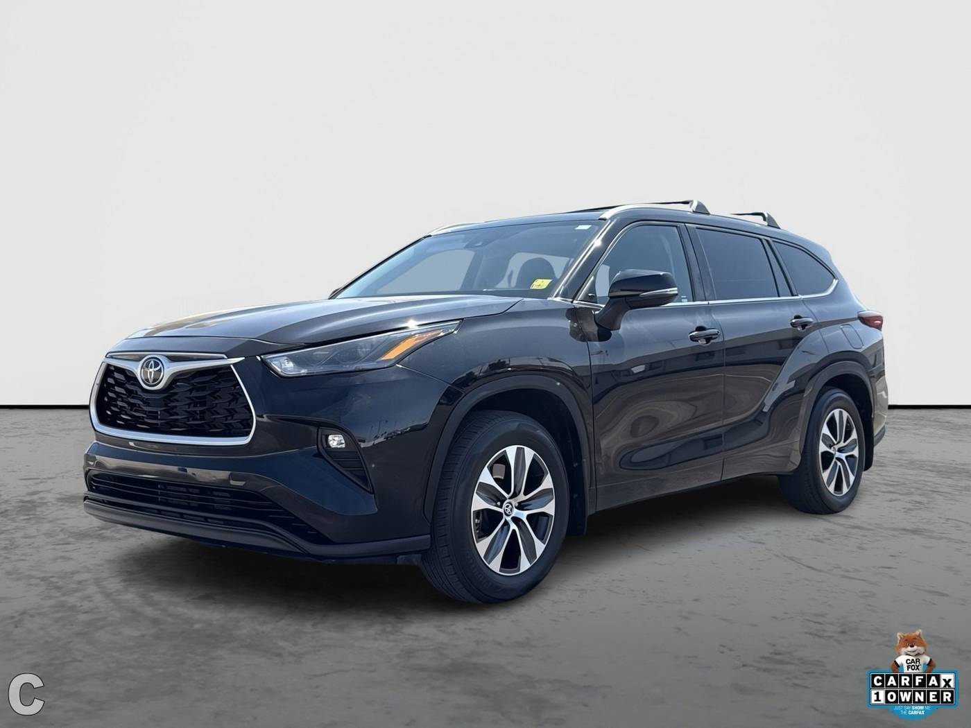 2022 Toyota Highlander XLE — SUV — 66,490 mi — Phoenix, AZ