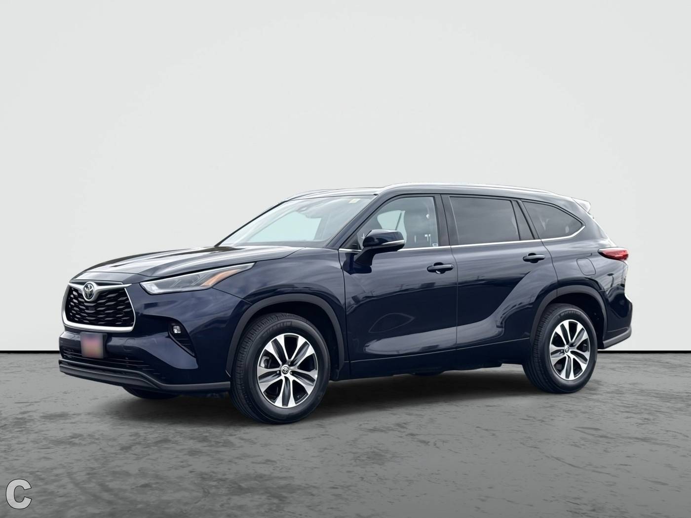 2022 Toyota Highlander XLE — SUV — 41,931 mi — Phoenix, AZ