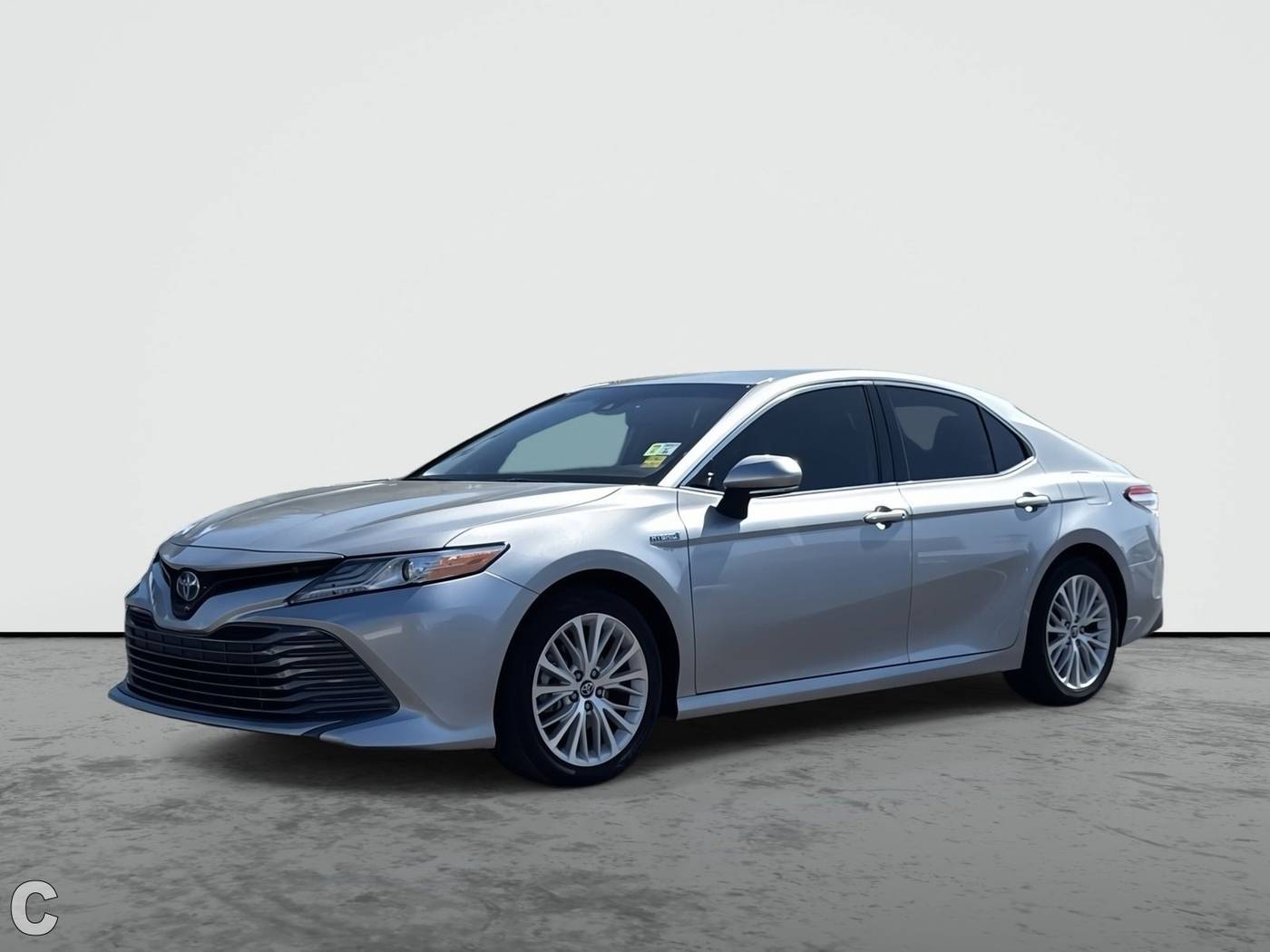 2020 Toyota Camry Hybrid XLE — Sedan — 47,134 mi — Phoenix, AZ
