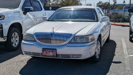 2003 Lincoln Town Car Cartier For Sale in Phoenix AZ