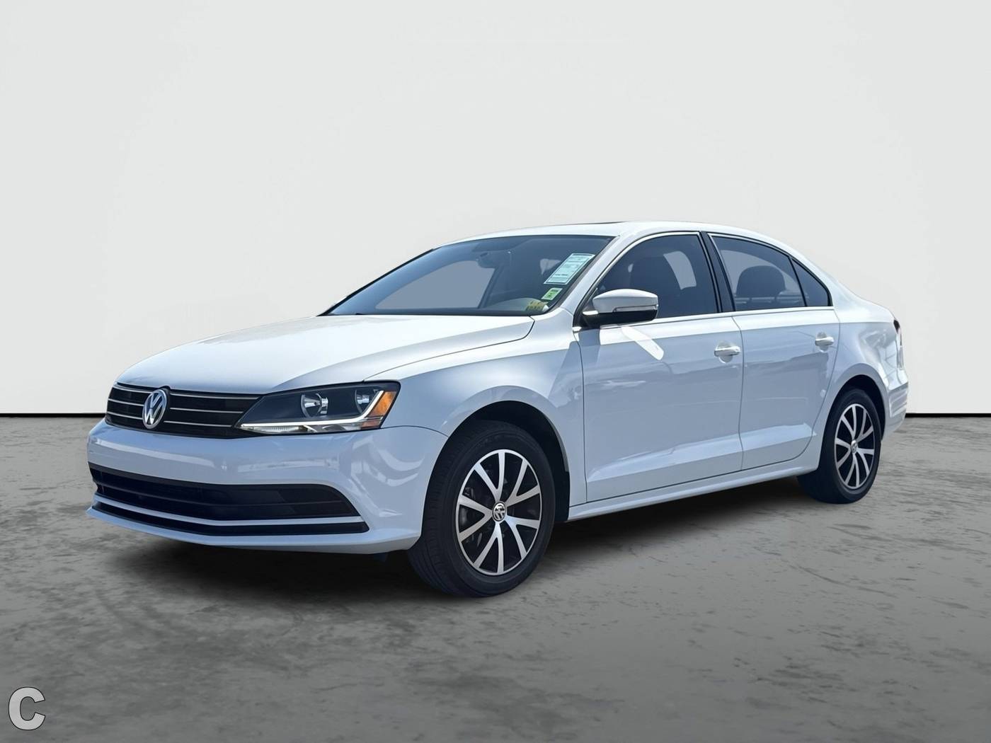 2017 Volkswagen Jetta 1.4T SE — Sedan — 92,042 mi — Phoenix, AZ