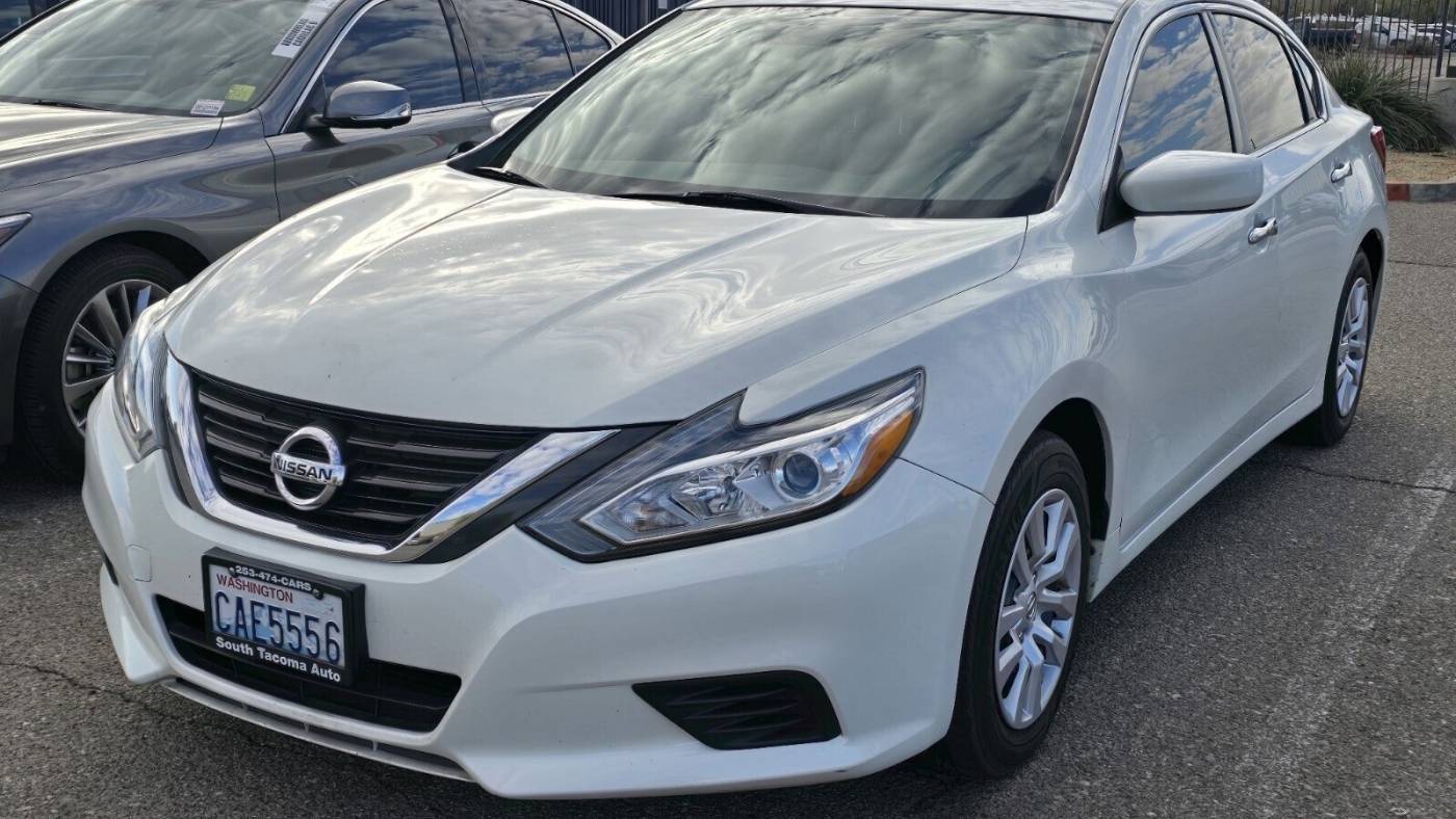 2016 Nissan Altima 2.5 S — Sedan — 116,471 mi — Phoenix, AZ