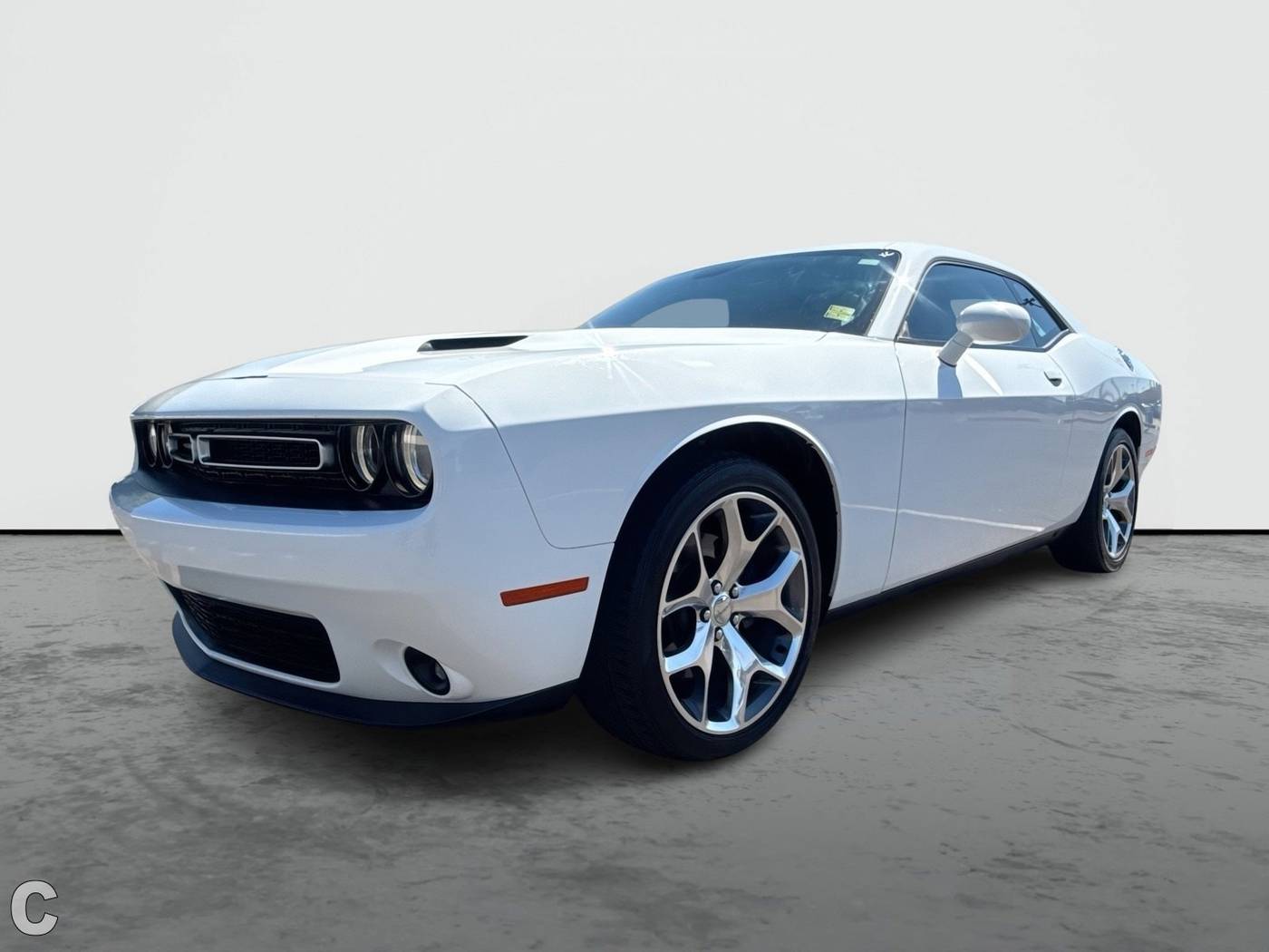 2016 Dodge Challenger SXT Plus — Coupe — 106,542 mi — Phoenix, AZ