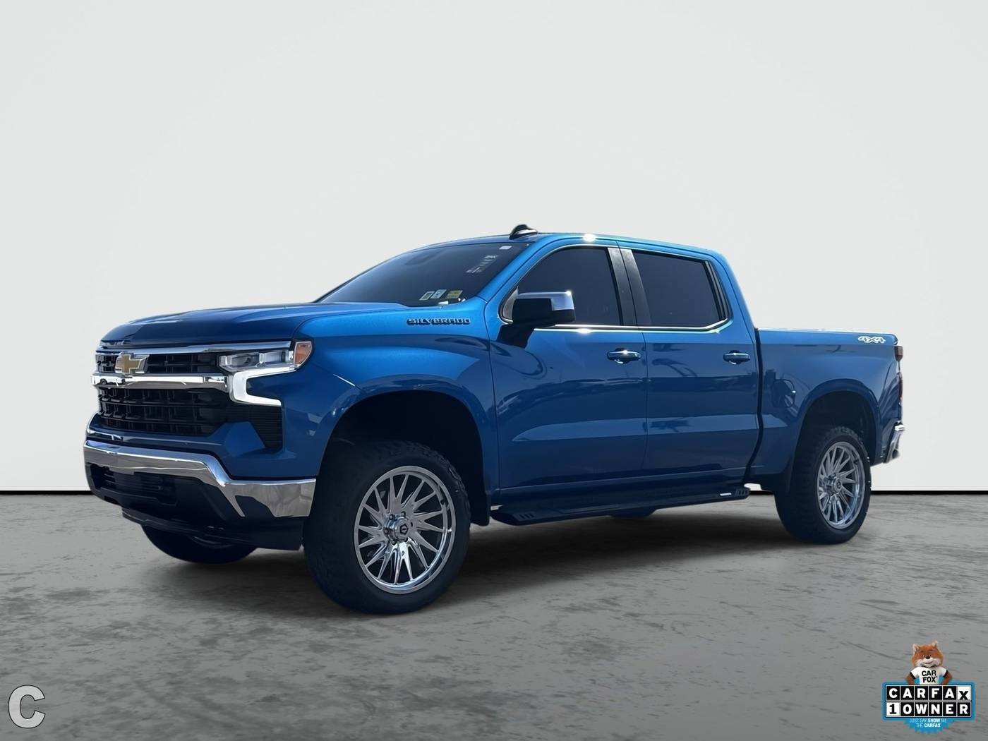 2022 Chevrolet Silverado 1500 LT — Pickup Truck — 42,198 mi — Phoenix, AZ