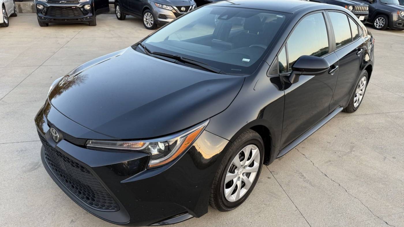 2022 Toyota Corolla LE — Sedan — 48,537 mi — Murfreesboro, TN
