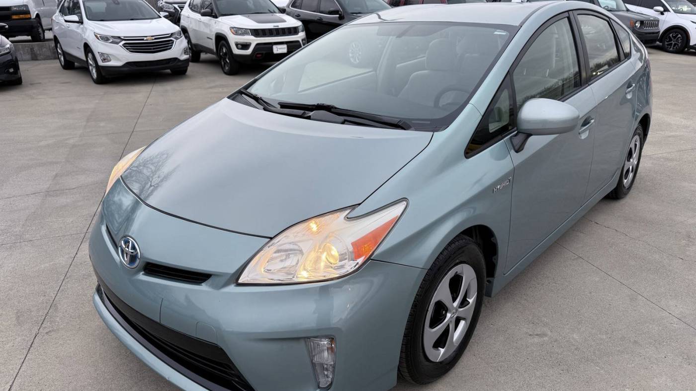 2012 Toyota Prius Three — Sedan — 96,582 mi — Murfreesboro, TN