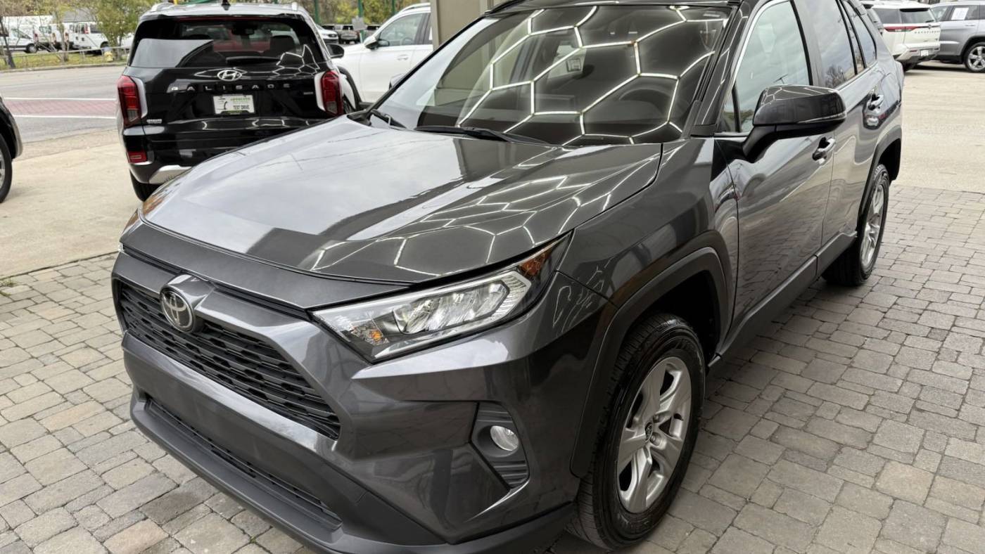 2021 Toyota RAV4 XLE — SUV — 42,867 mi — Murfreesboro, TN