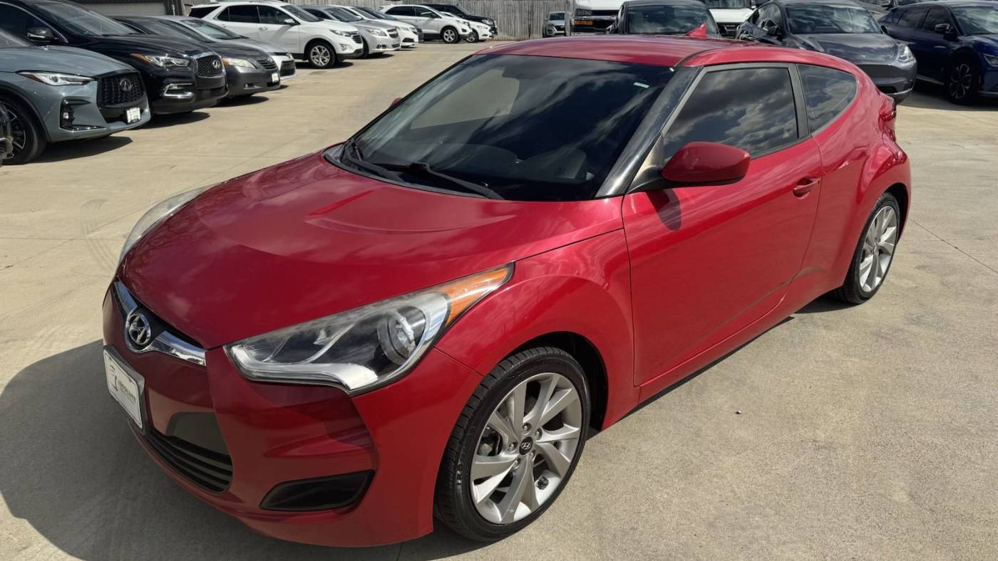 2016 Hyundai Veloster Base — Hatchback — 90,601 mi — Murfreesboro, TN
