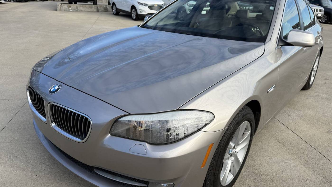 2011 BMW 5 Series 528i — Sedan — 102,557 mi — Murfreesboro, TN