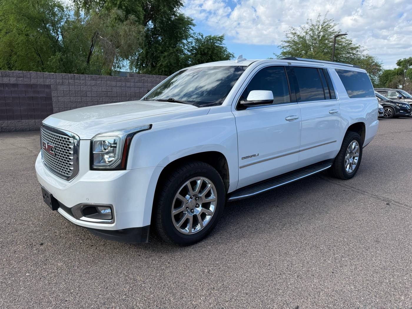 2016 GMC Yukon Denali — SUV — 135,580 mi — Scottsdale, AZ