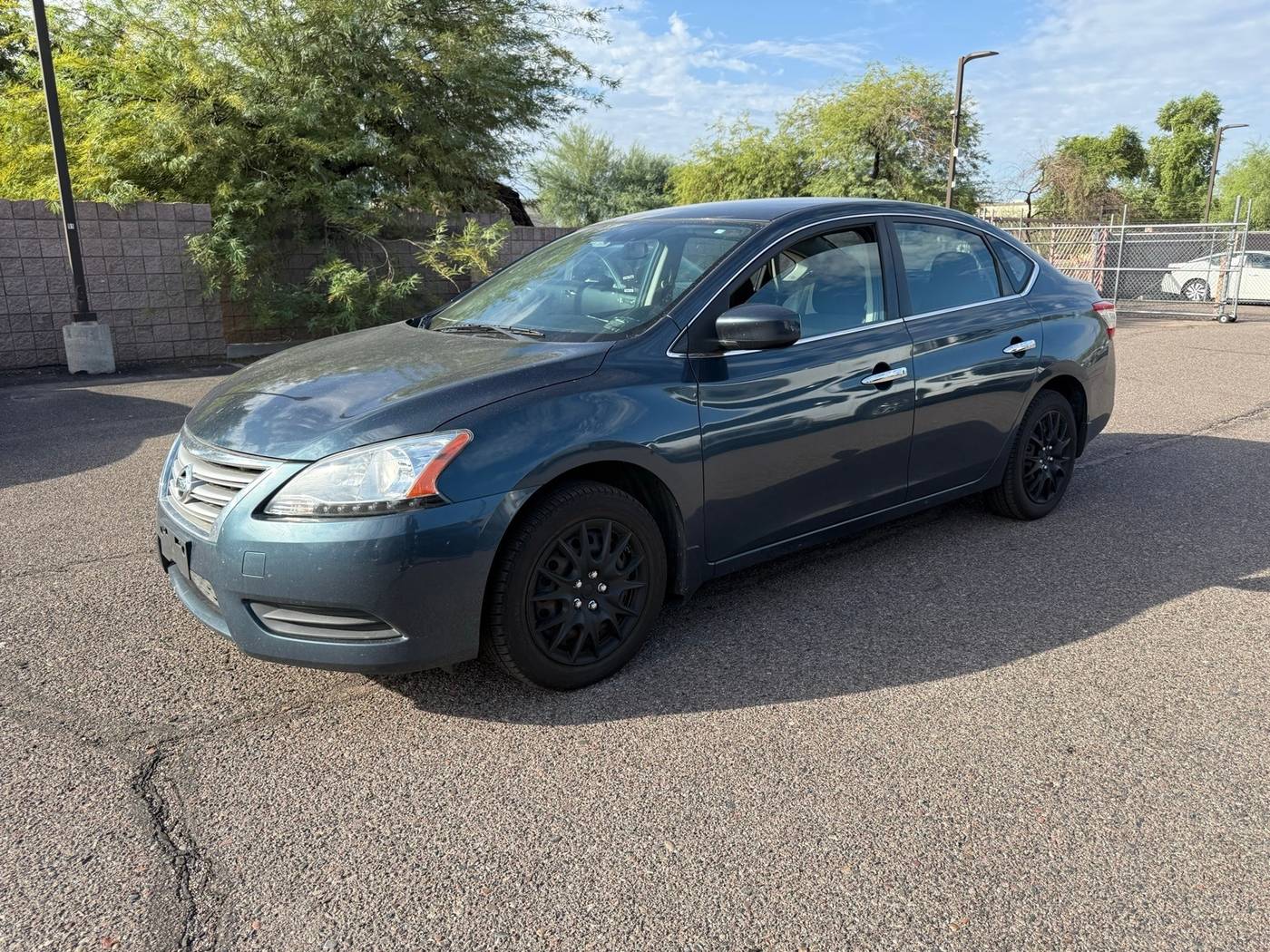2015 Nissan Sentra SV — Sedan — 88,100 mi — Scottsdale, AZ