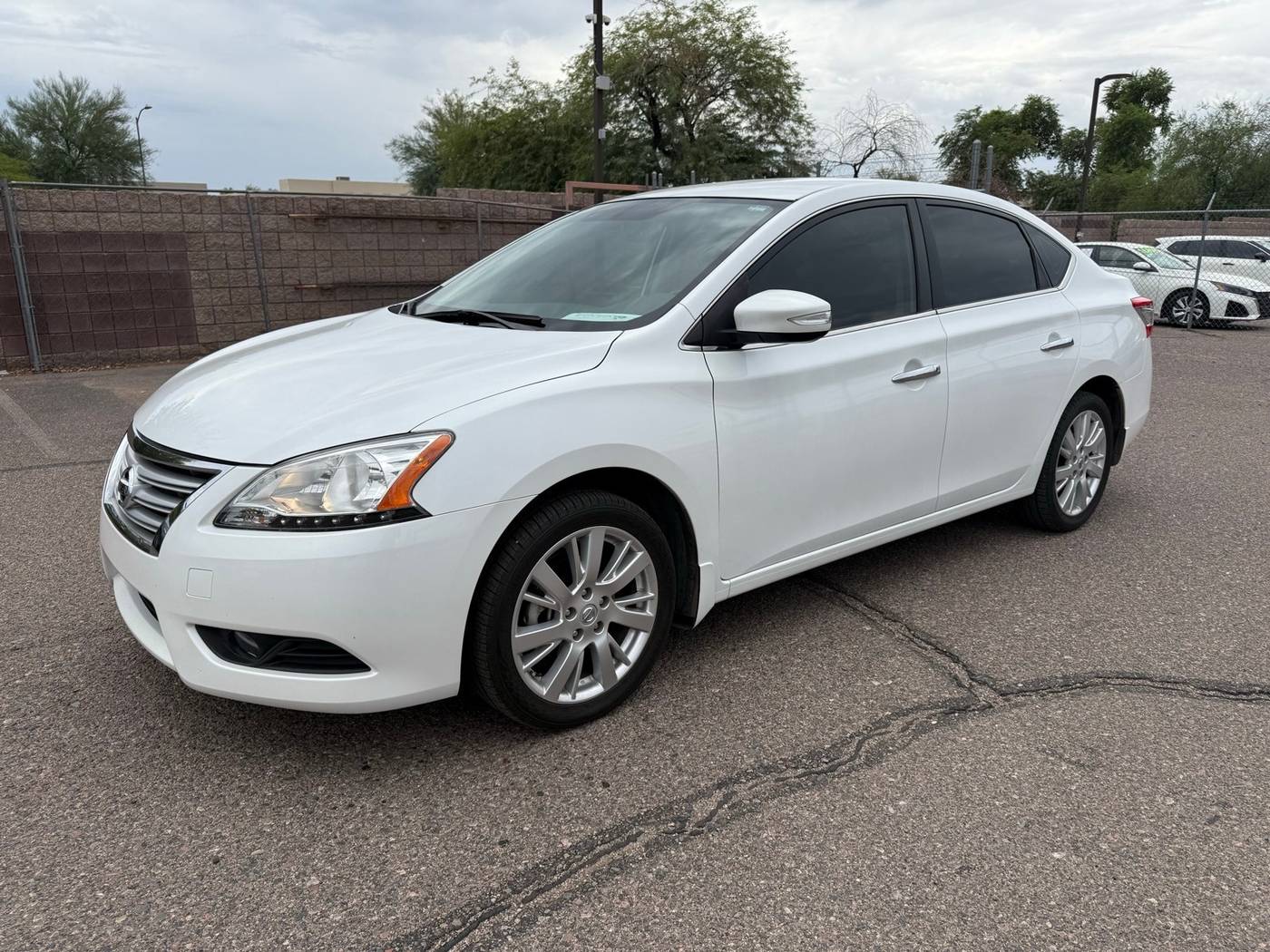 2015 Nissan Sentra SL — Sedan — 84,337 mi — Scottsdale, AZ