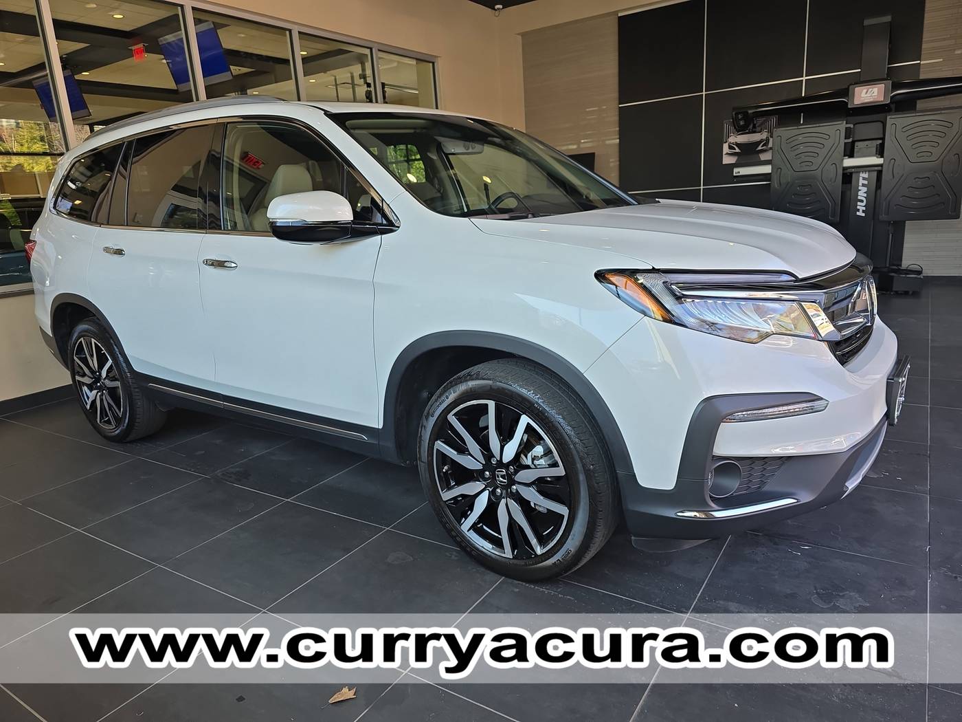 2022 Honda Pilot Touring — SUV — 27,760 mi — Scarsdale, NY