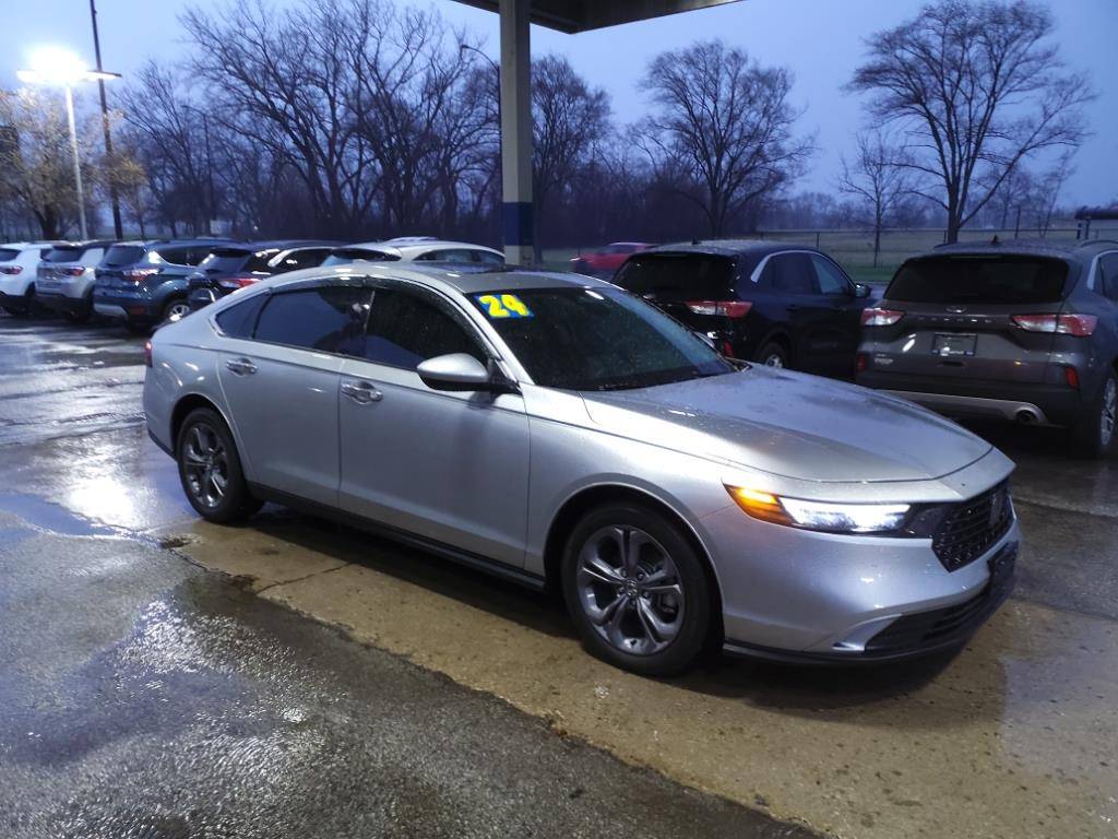 2024 Honda Accord EX — Sedan — 4,124 mi — Chicago, IL