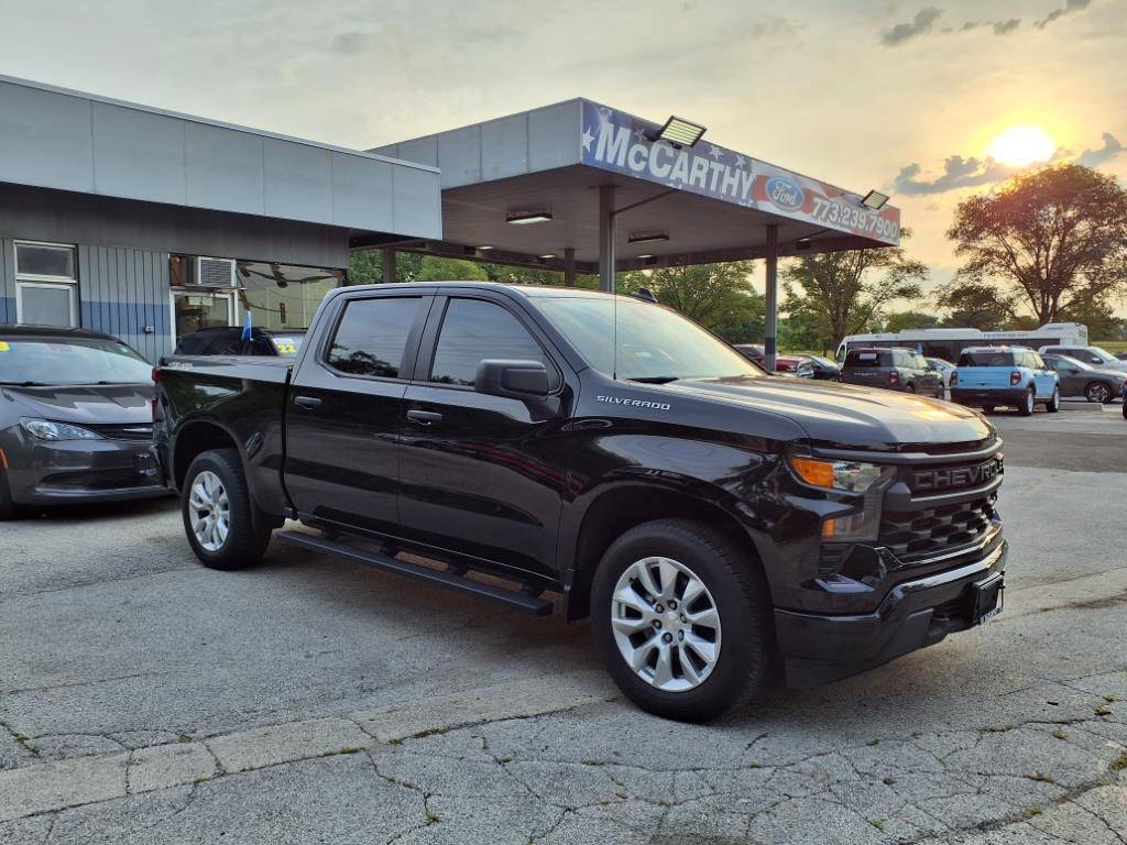 2022 Chevrolet Silverado 1500 Custom — Pickup Truck — 59,502 mi — Chicago, IL