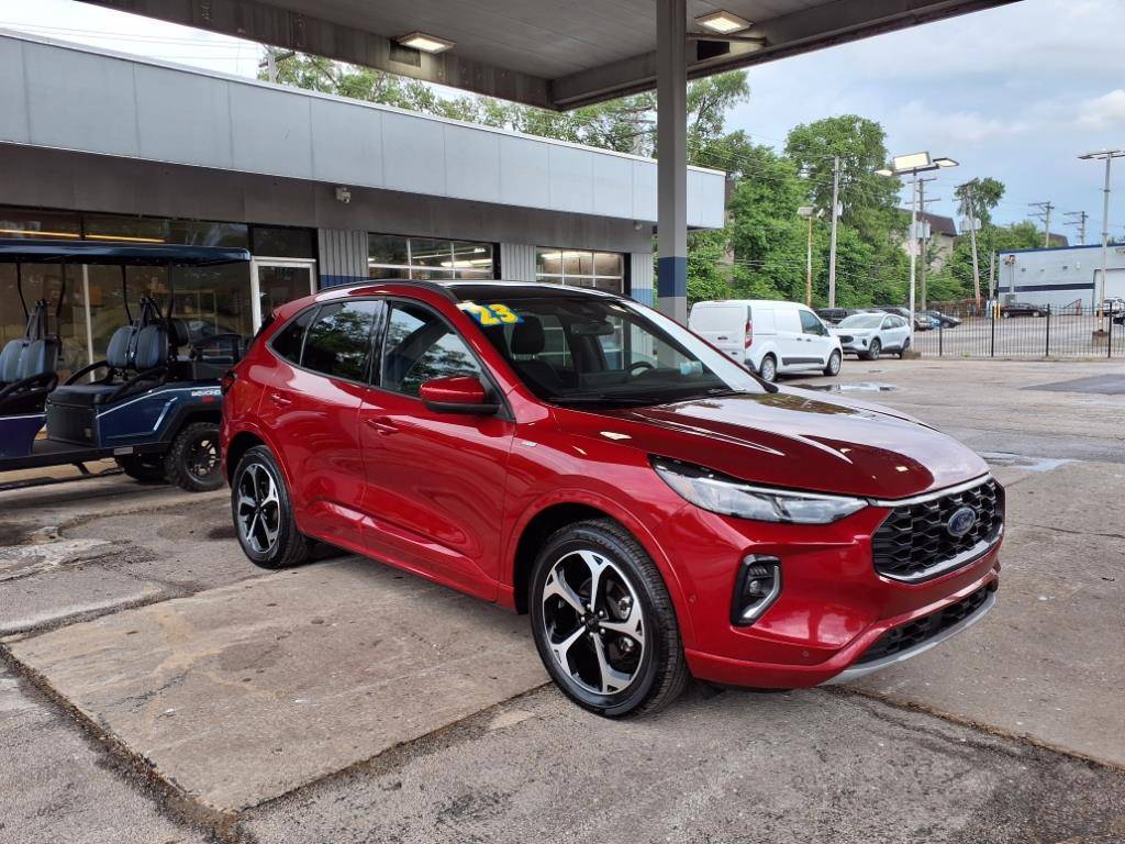 2023 Ford Escape ST-Line Elite — SUV — 56,746 mi — Chicago, IL