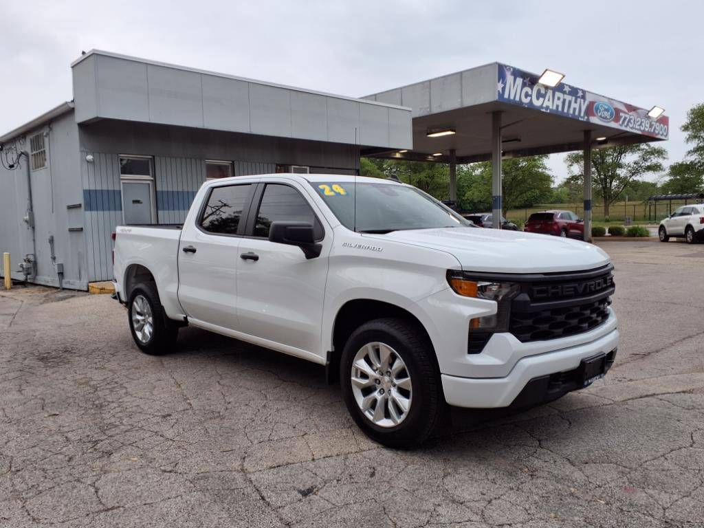 2024 Chevrolet Silverado 1500 Custom — Pickup Truck — 19,024 mi — Chicago, IL
