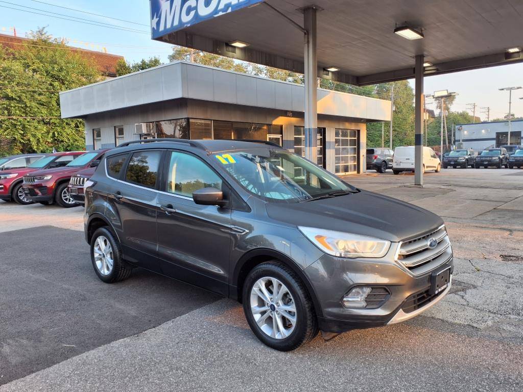 2017 Ford Escape SE — SUV — 56,415 mi — Chicago, IL