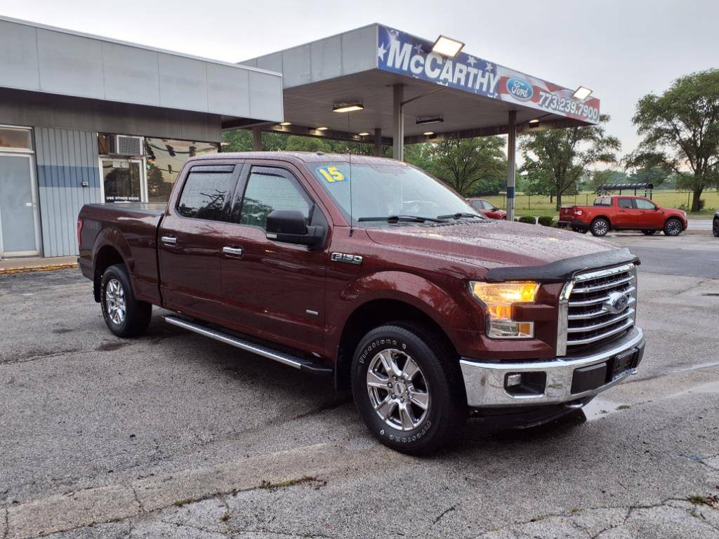 2015 Ford F-150 XLT — Pickup Truck — 111,478 mi — Chicago, IL
