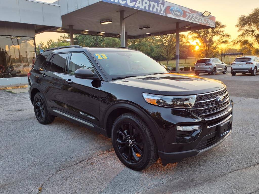 2023 Ford Explorer XLT — SUV — 30,416 mi — Chicago, IL