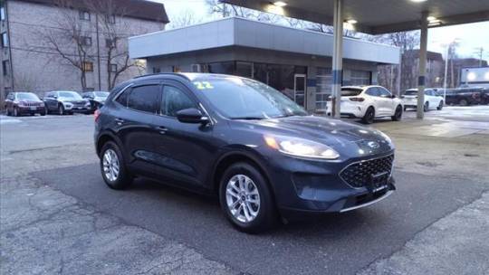 2022 Ford Escape SE — SUV — 27,497 mi — Chicago, IL
