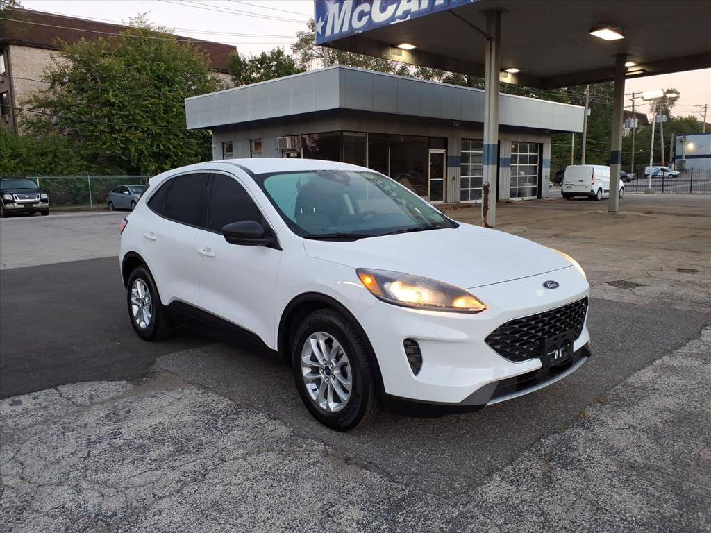 2022 Ford Escape SE — SUV — 15,308 mi — Chicago, IL