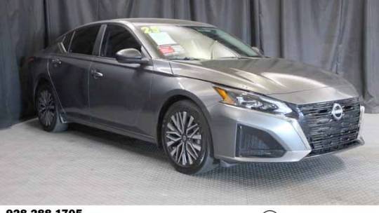 2025 Nissan Altima SV — Sedan — 5,988 mi — Yuma, AZ