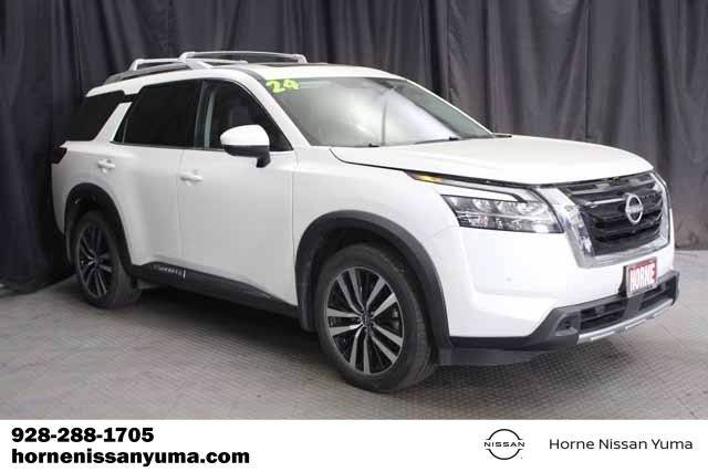 2024 Nissan Pathfinder Platinum