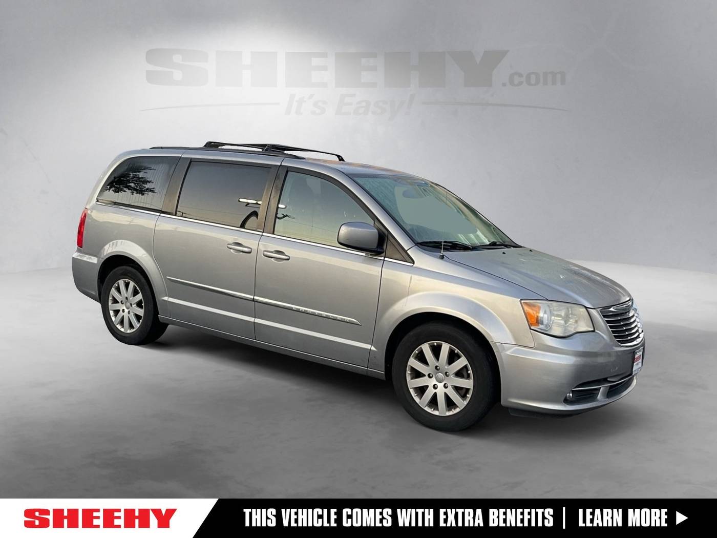 2013 Chrysler Town & Country Touring — Minivan — 106,617 mi — Alexandria, VA